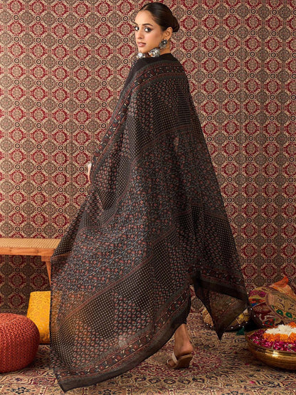 Floral Printed Pure Cotton Straight Kurta Trousers With Dupatta