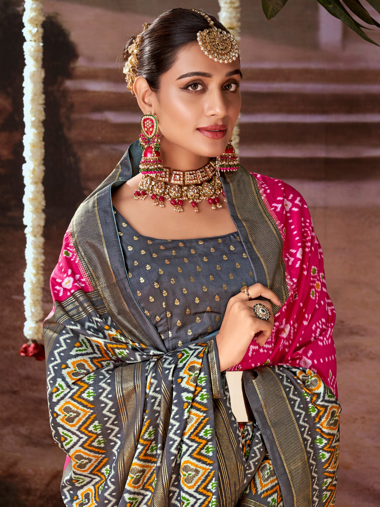 Women's Tussar Silk Pink Printed Designer Saree With Blouse Piece