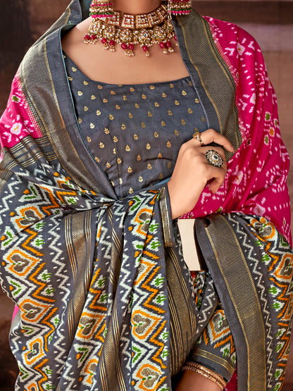 Women's Tussar Silk Pink Printed Designer Saree With Blouse Piece