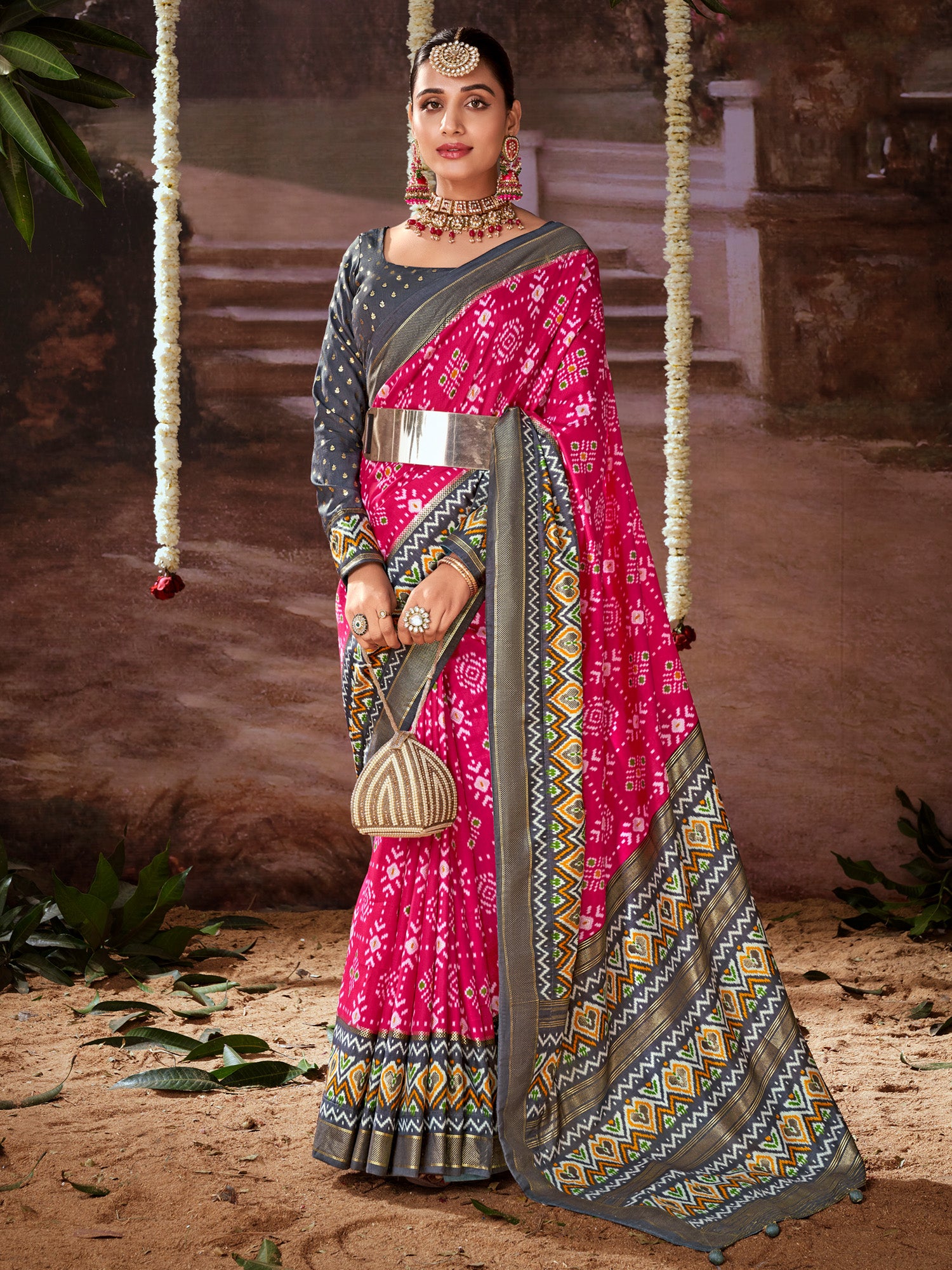Women's Tussar Silk Pink Printed Designer Saree With Blouse Piece