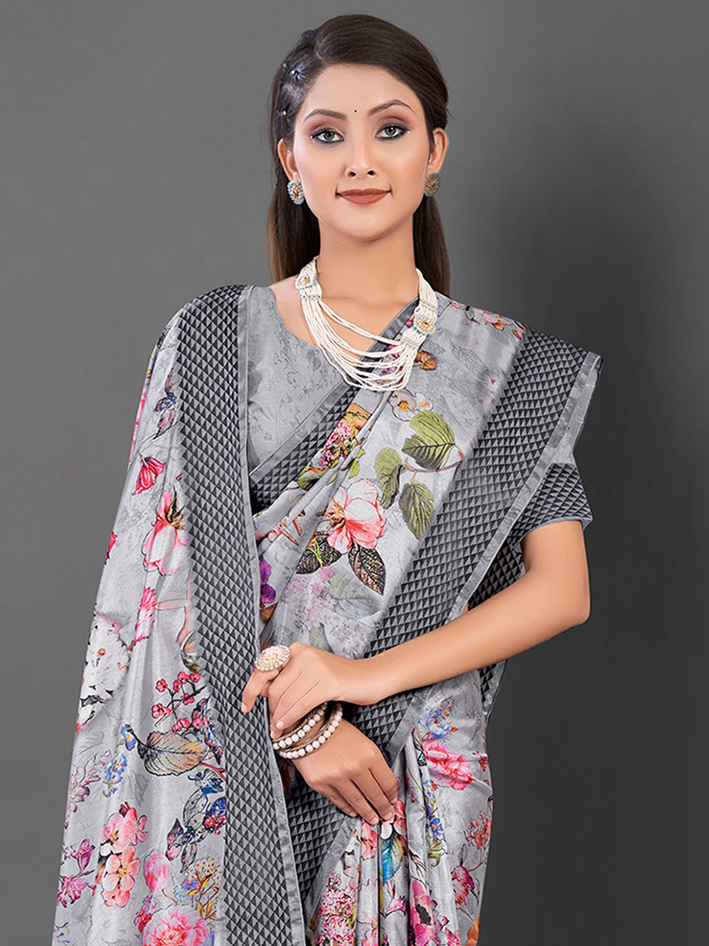 Women's Manipuri Silk Grey Printed Designer Saree With Blouse Piece