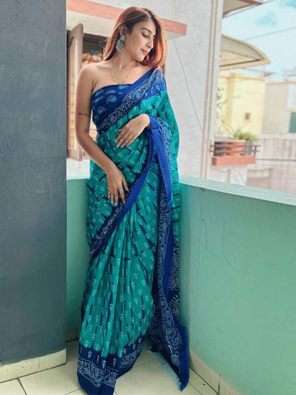 Women's Cotton Blue Printed Designer Saree With Blouse Piece