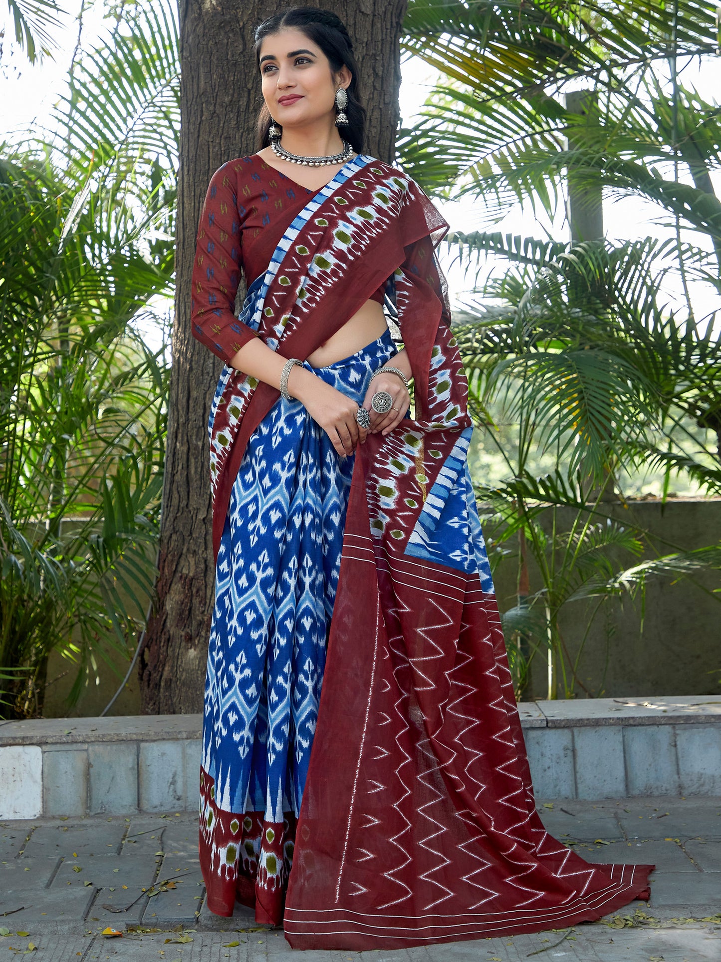 Women's Cotton Blue Printed Designer Saree With Blouse Piece