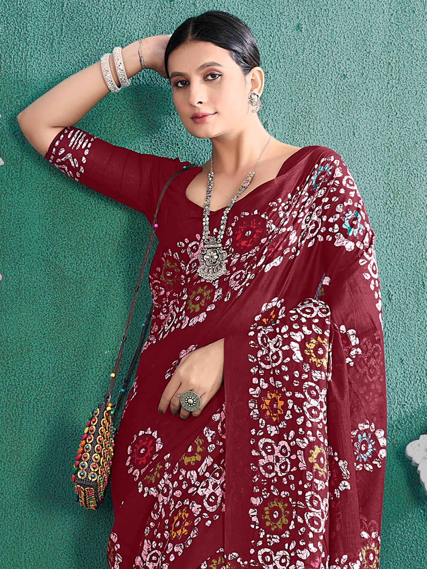 Women's Cotton Maroon Printed Designer Saree With Blouse Piece