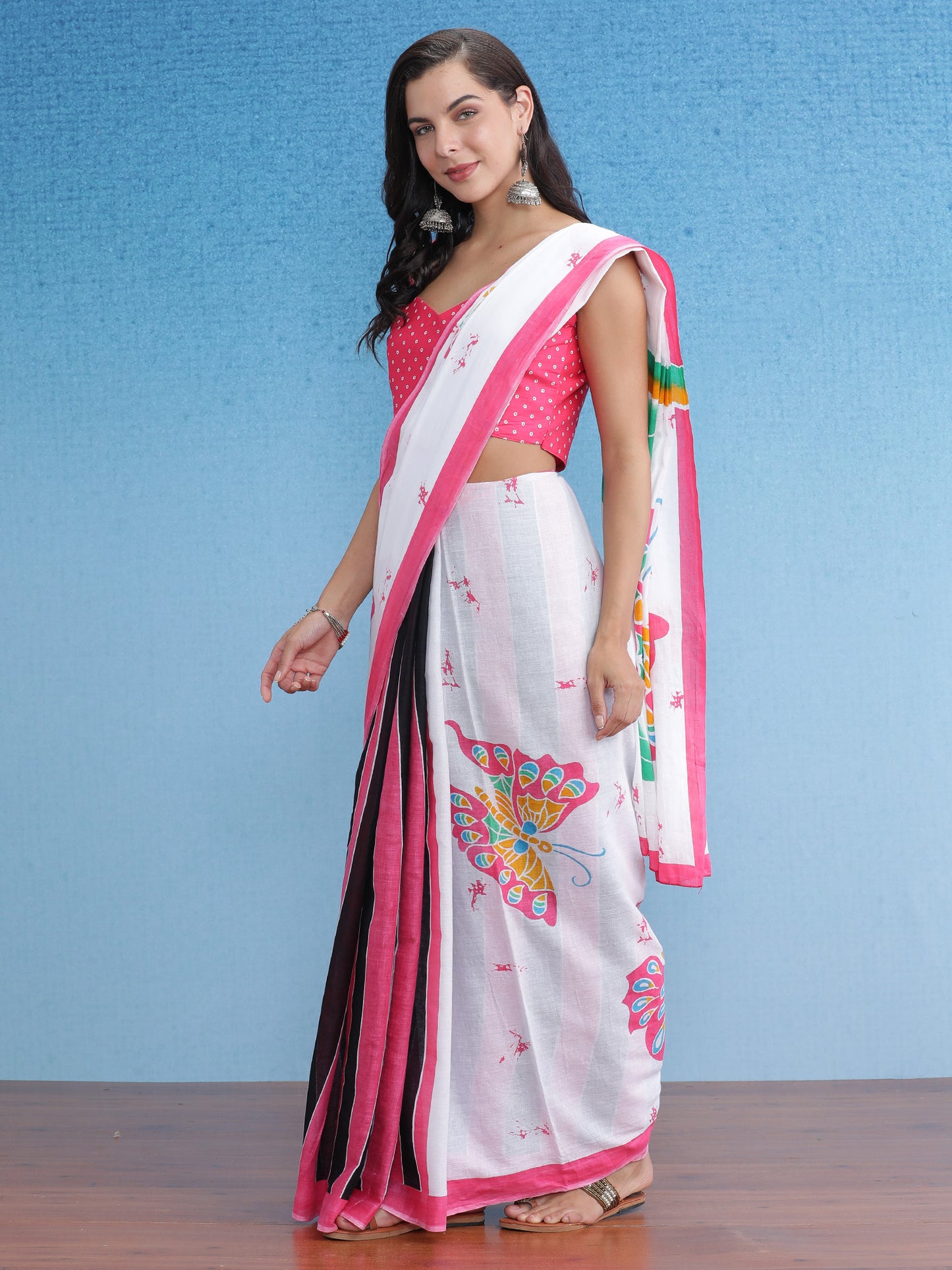 Women's Cotton White Printed Designer Saree With Blouse Piece