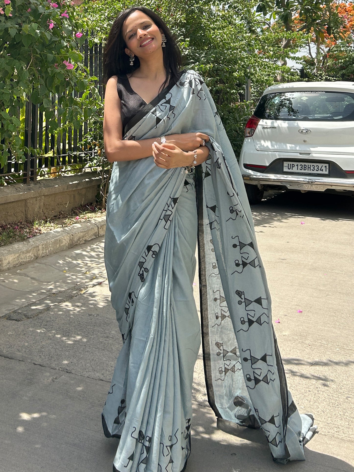 Women's Cotton Grey Printed Designer Saree With Blouse Piece