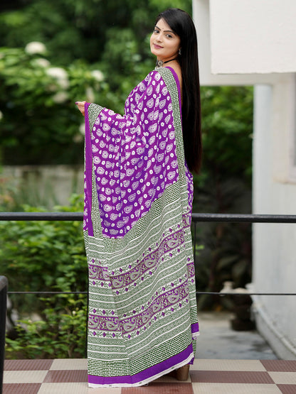 Women's Cotton Green Printed Designer Saree With Blouse Piece