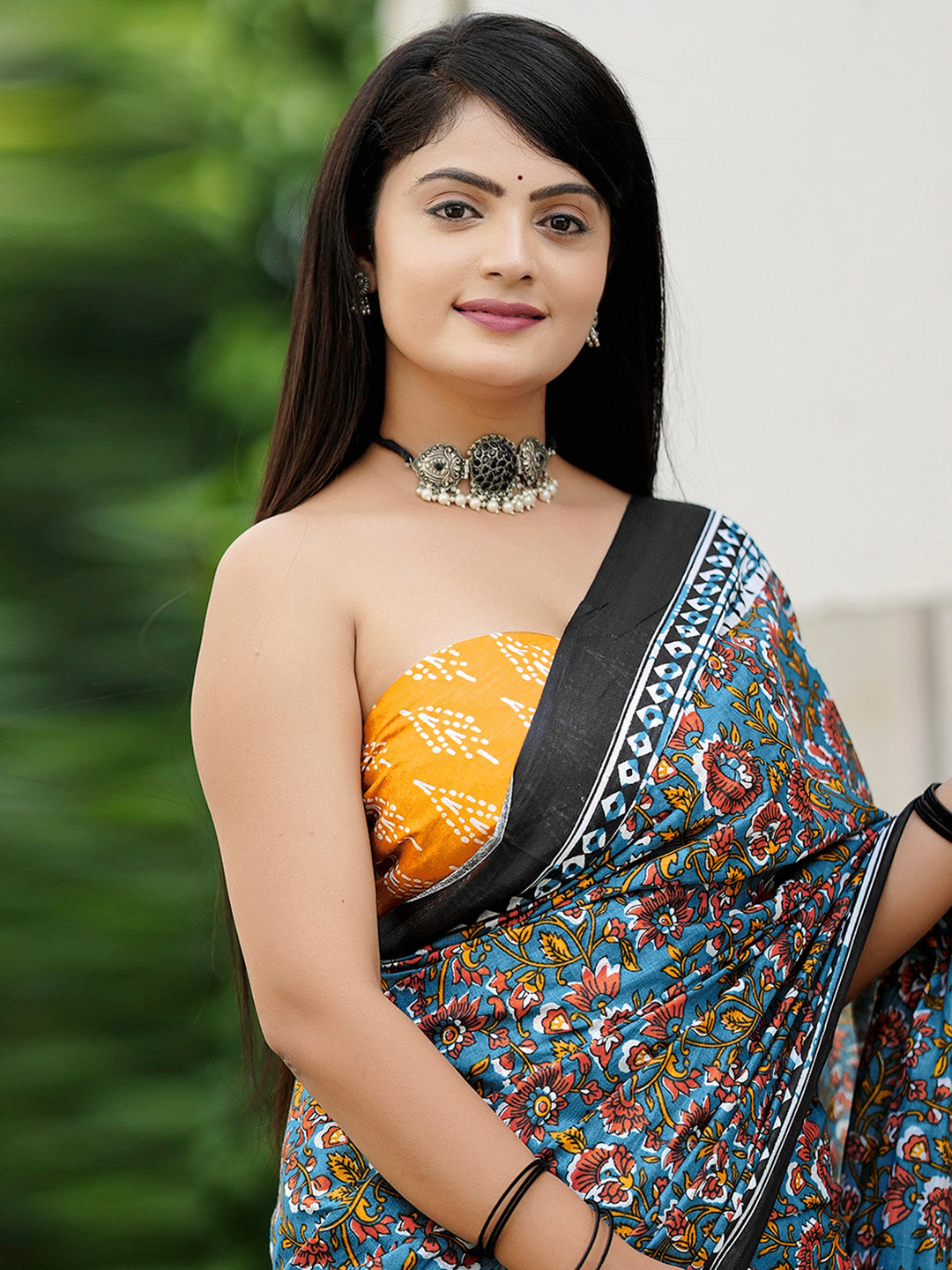 Women's Cotton Mustard Printed Designer Saree With Blouse Piece