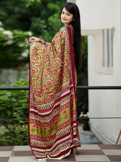 Women's Cotton Mustard Printed Designer Saree With Blouse Piece