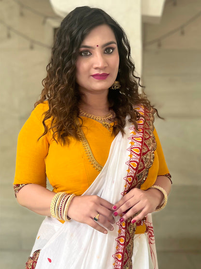 Women's Cotton Yellow Embellished Designer Saree With Blouse Piece
