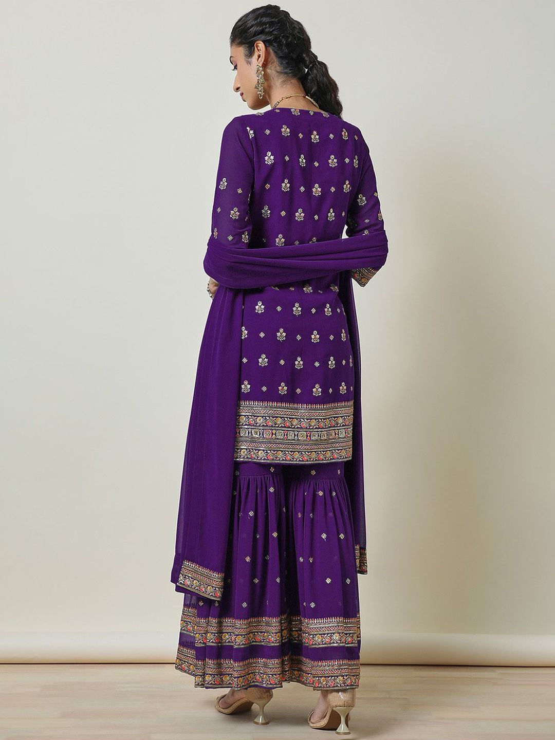 Dhiyona SO Women's Women Floral Printed Regular Thread Work Kurta with Sharara & With Dupatta