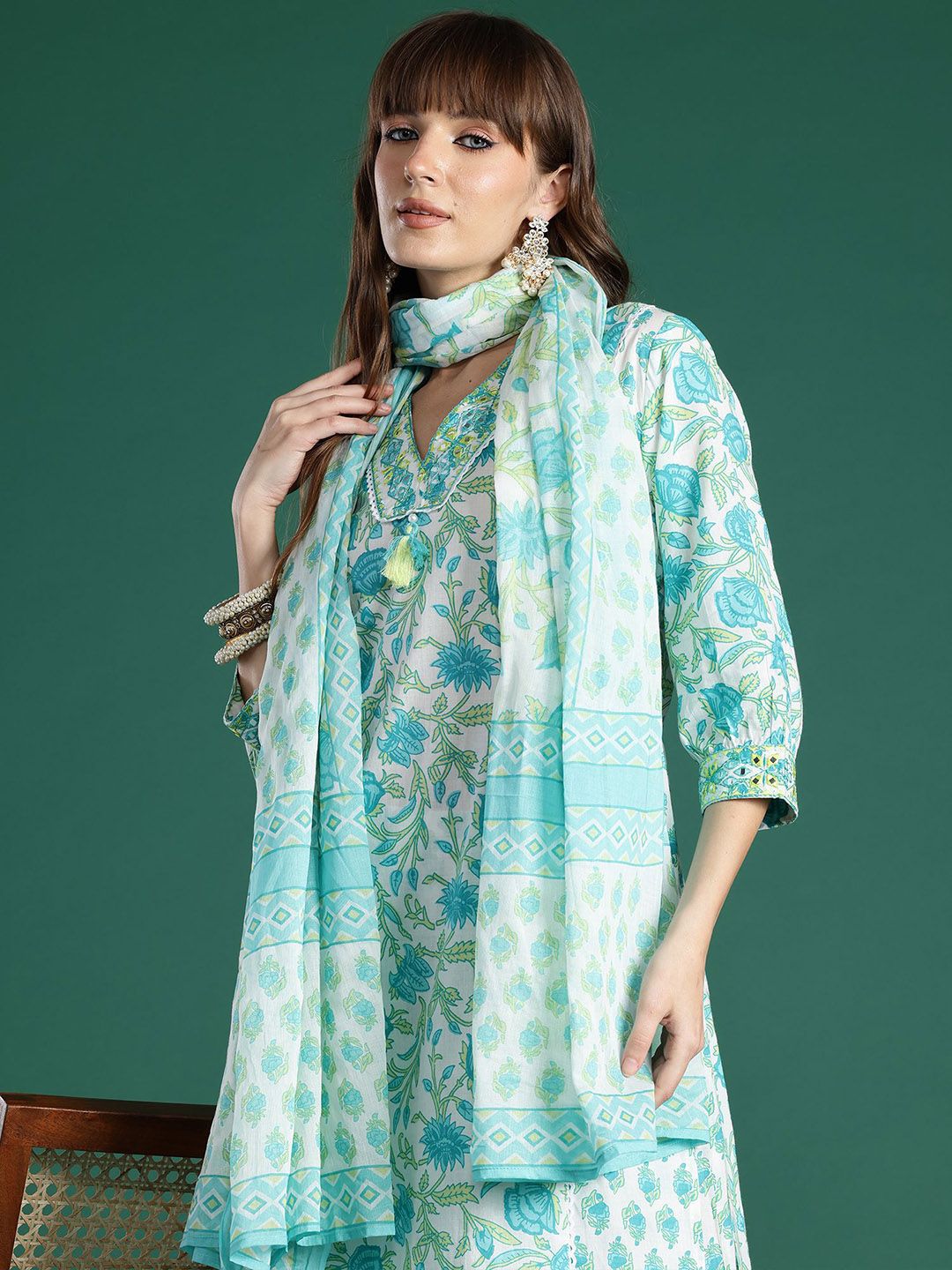Women Floral Printed Regular Pure Cotton Kurta with Trousers & With Dupatta