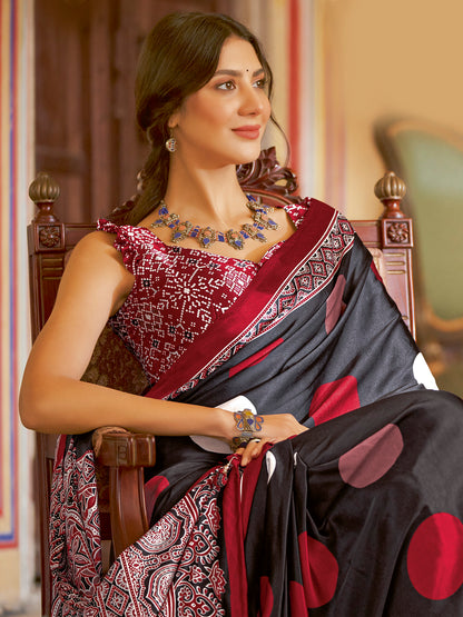 Women's Crepe Black Printed Designer Saree With Blouse Piece