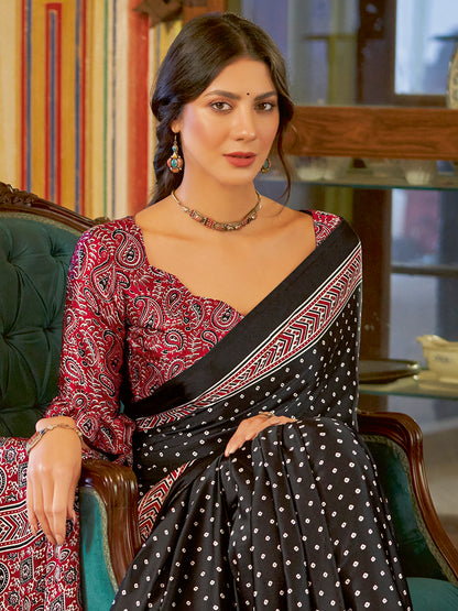 Women's Crepe Black Printed Designer Saree With Blouse Piece