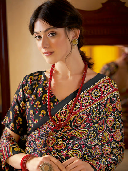 Women's Crepe Black Printed Designer Saree With Blouse Piece