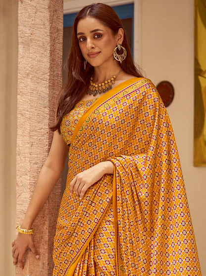 Women's Crepe Mustard Printed Designer Saree With Blouse Piece
