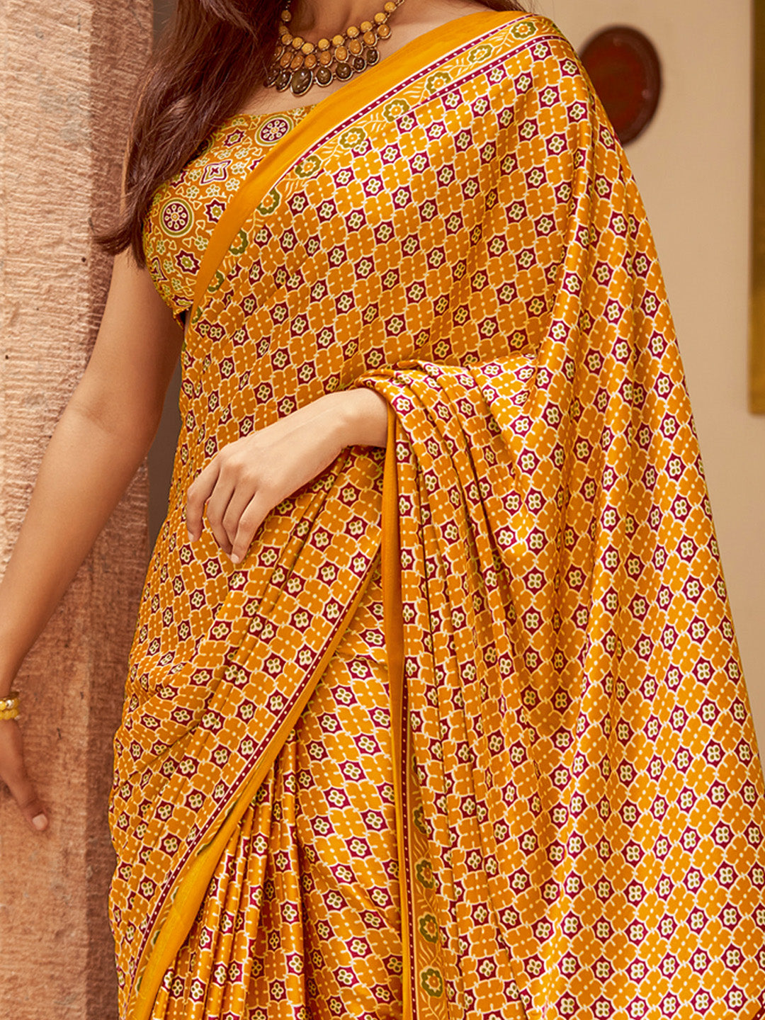 Women's Crepe Mustard Printed Designer Saree With Blouse Piece