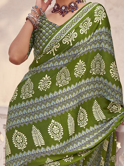 Women's Crepe Light Green Printed Designer Saree With Blouse Piece