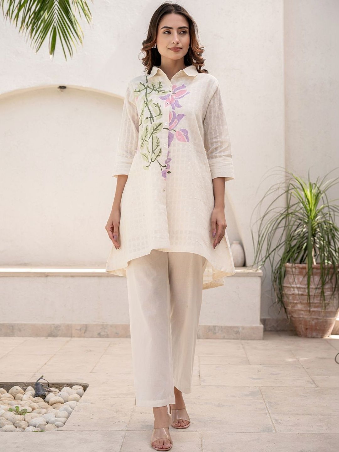 Women Floral Printed Regular Pure Cotton Kurti with Trousers
