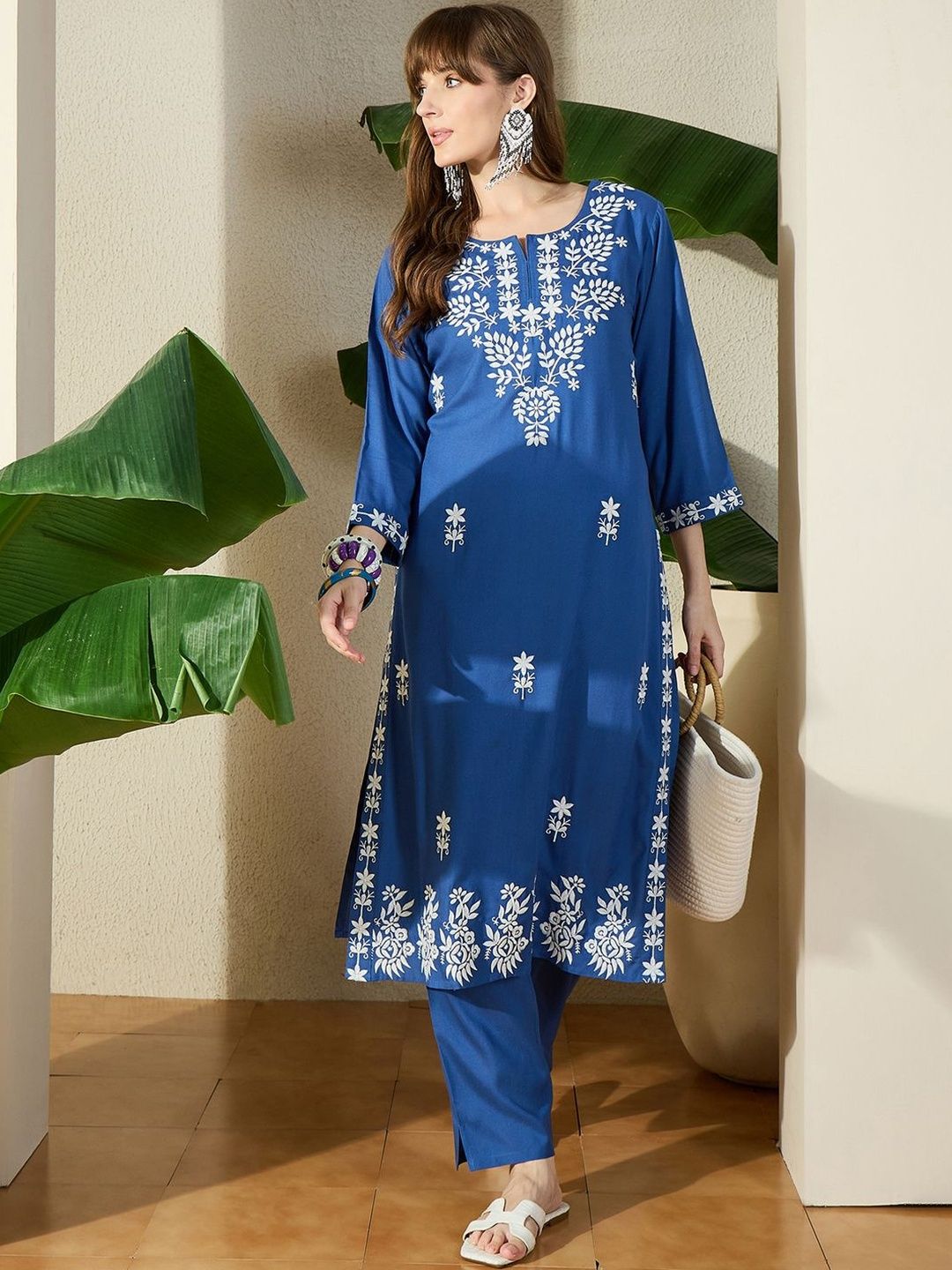 Floral Embroidered Straight Kurta with Trousers