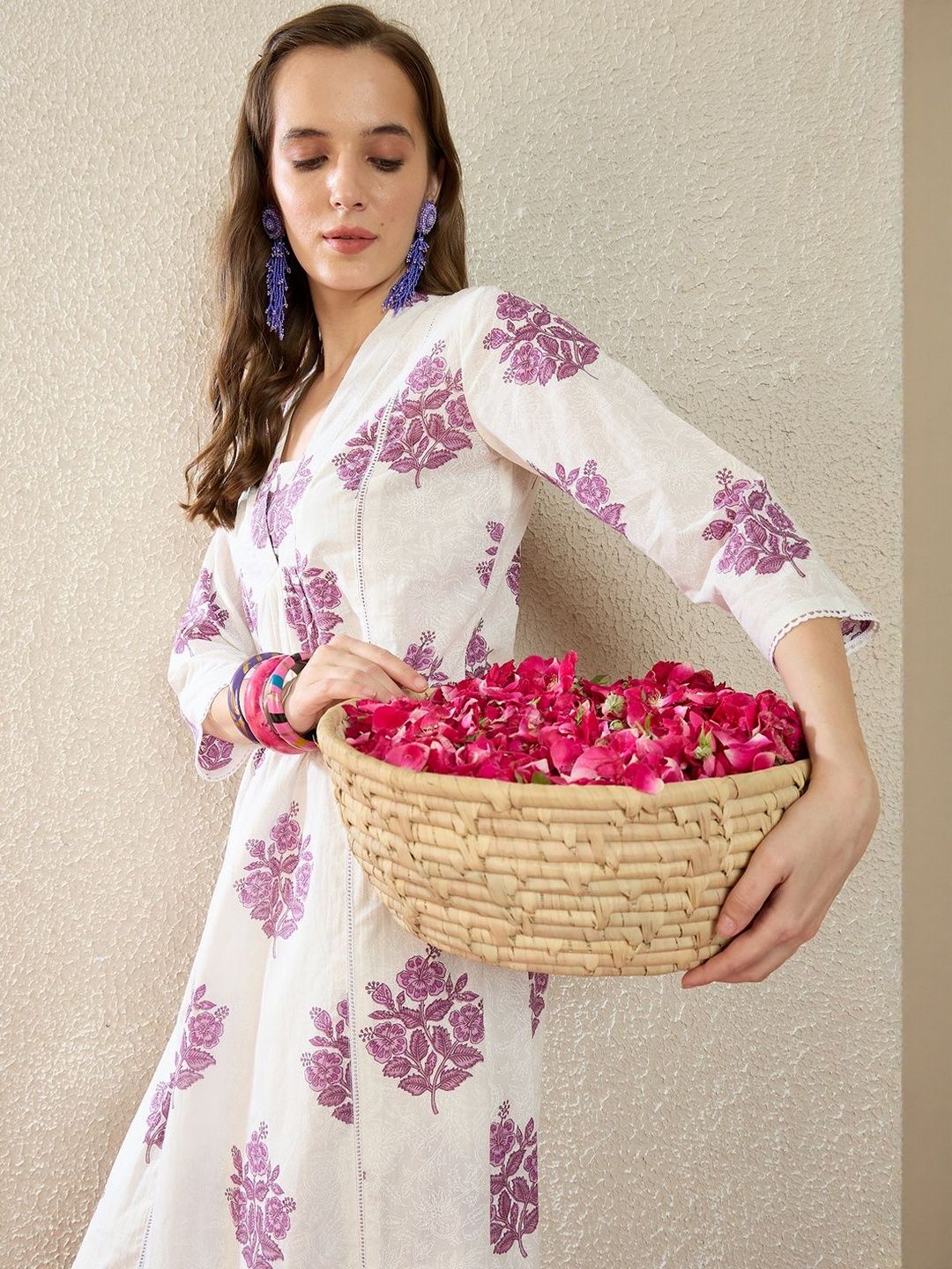 Women Floral Printed Pleated Pure Cotton Kurta with Trousers