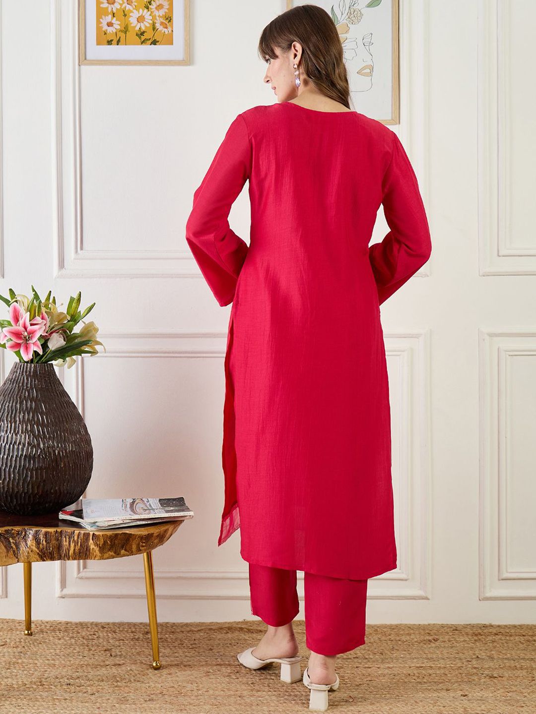 Dhiyona IE Embroidered Straight Tunic With Trousers Co-Ords