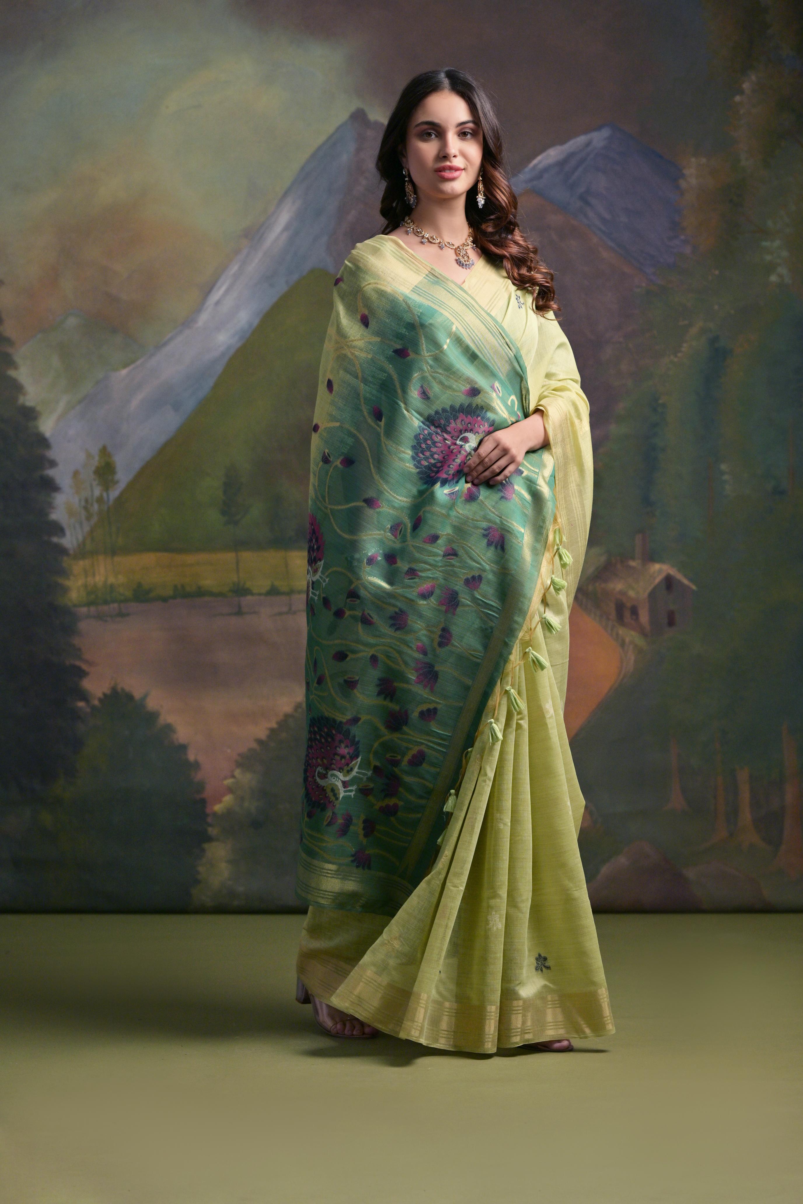 Dhiyona GR Women's Green Woven Muga Silk Saree