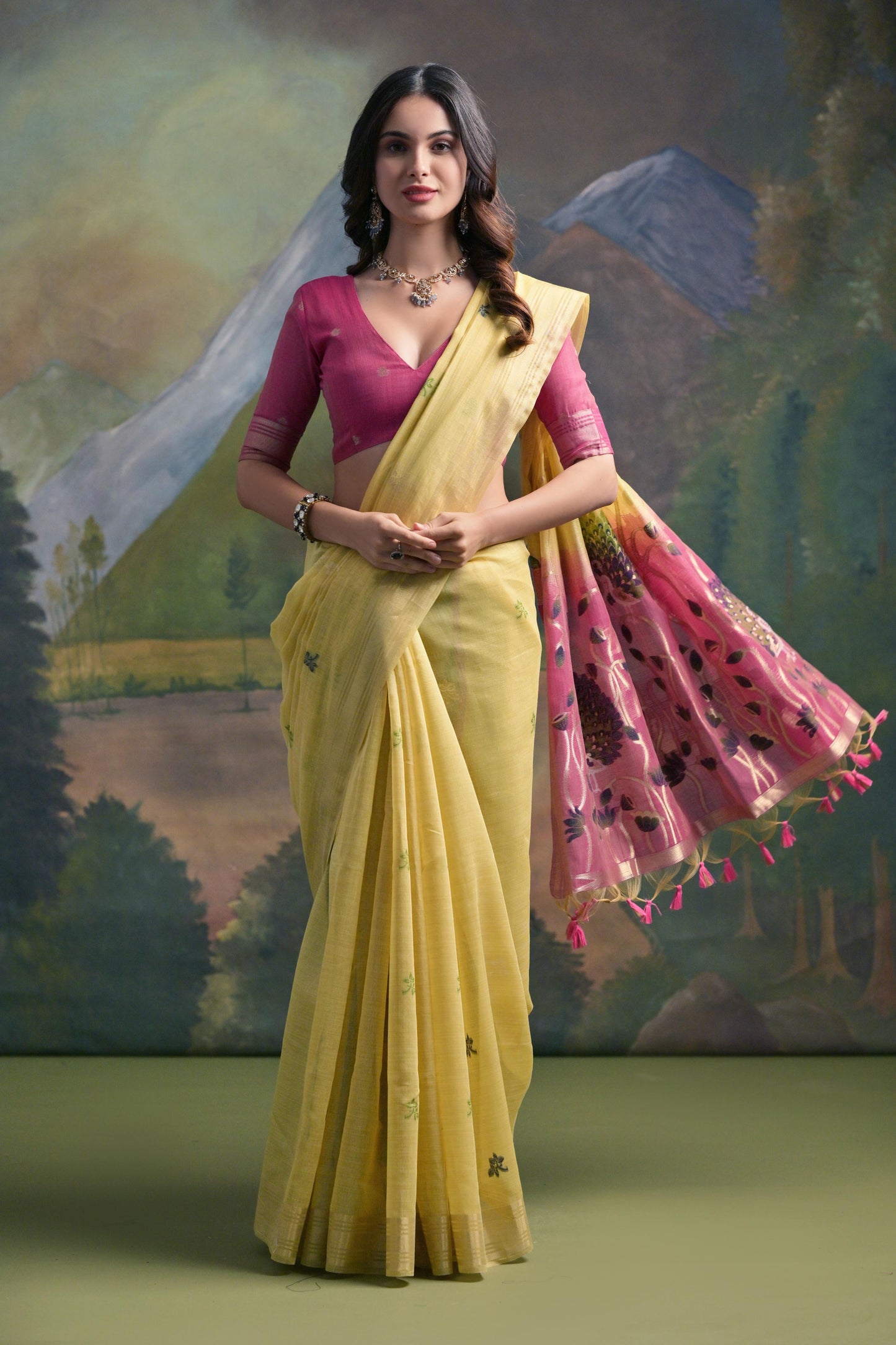 Dhiyona GR Women's Yellow Woven Muga Silk Saree