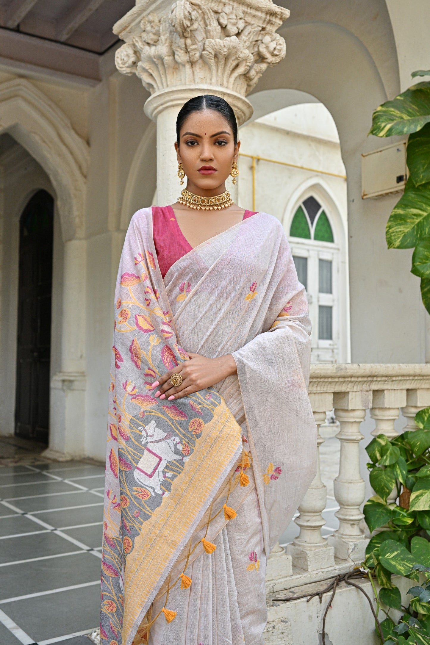 Dhiyona GR Women's Pranshi Mustard Yellow Pichwai Muga Cotton Saree