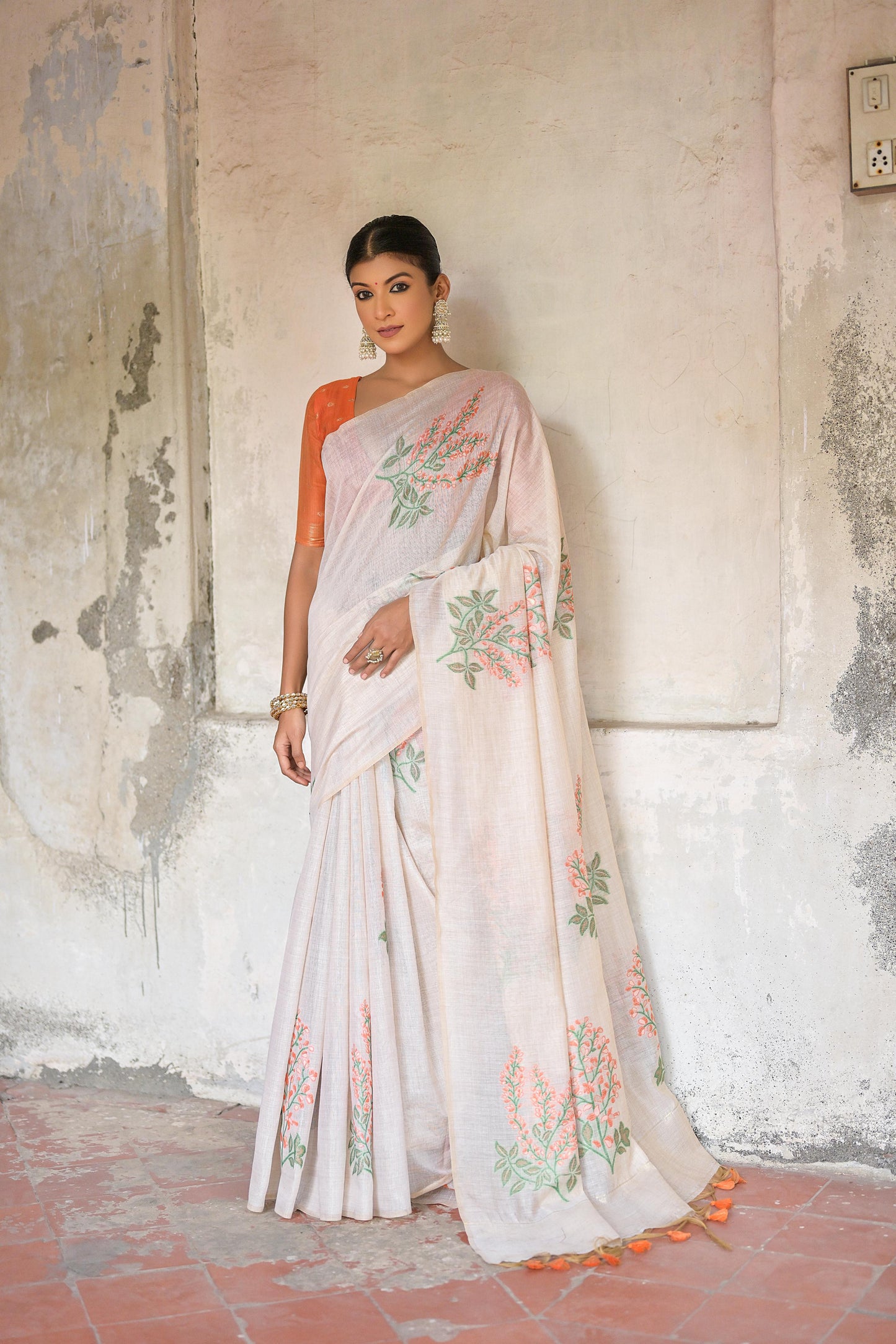 Dhiyona GR Women's Ice White & Orange Muga Cotton Woven Saree