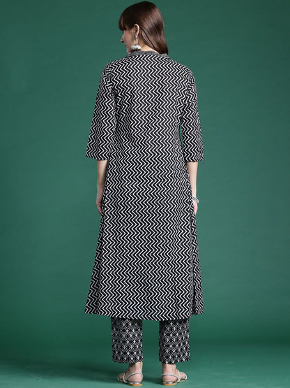 Dhiyona IE Printed V-Neck Pure Cotton A-Line Tunic With Trouser