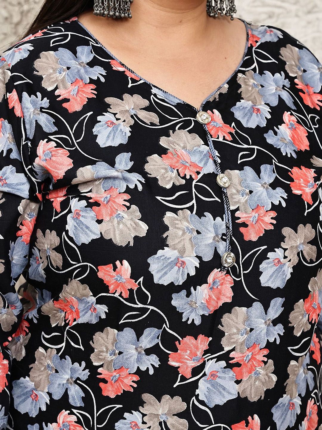 Dhiyona KL Floral Printed Round Neck Straight Kurta With Salwar & Dupatta