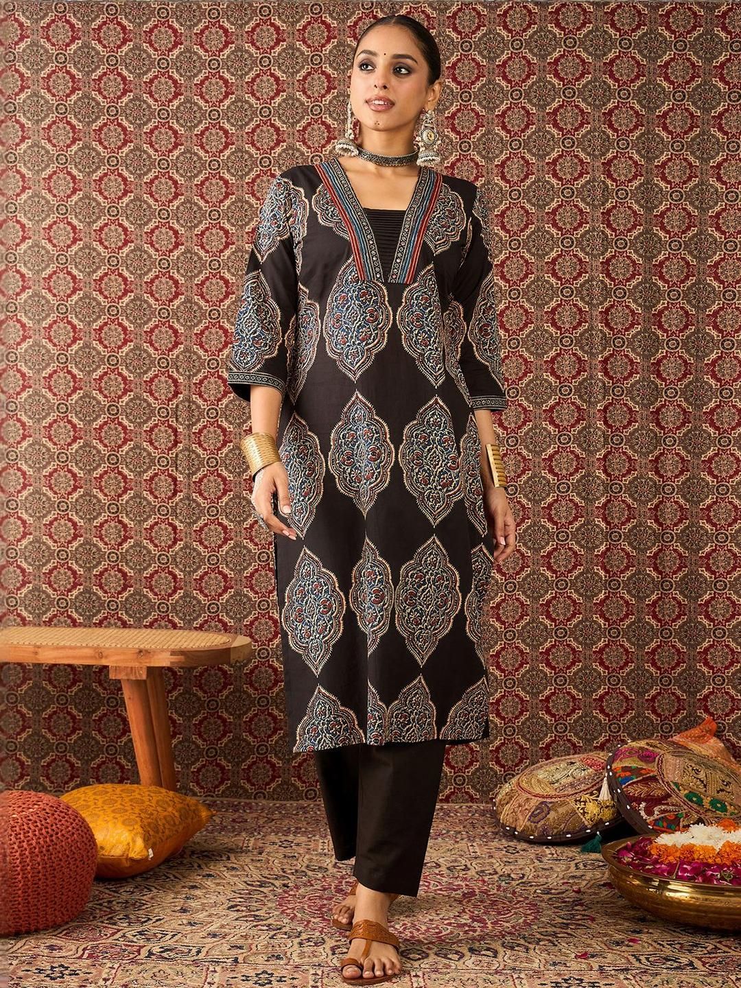 Dhiyona IE Printed Pure Cotton V-Neck Tunic With Trouser