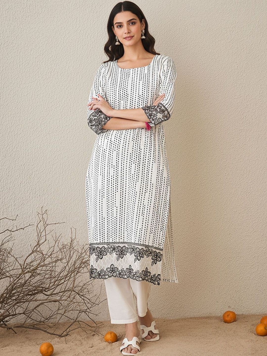 Ethnic Motifs Printed Round Neck Straight Kurta With Trousers & Dupatta