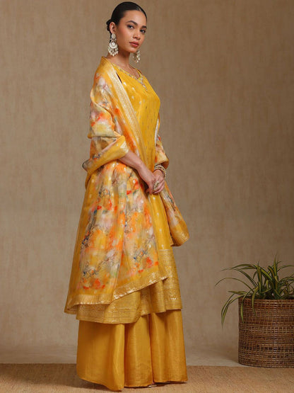 Dhiyona SO Women's Women Regular Sequinned Kurta with Palazzos & With Dupatta