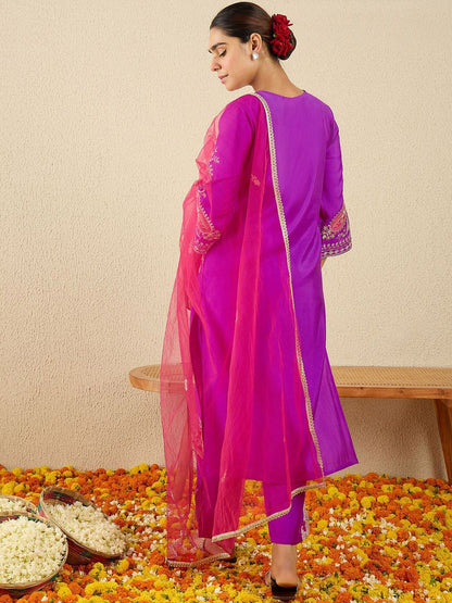 Women Ethnic Motifs Embroidered Zardozi Work Kurta with Trousers & Dupatta