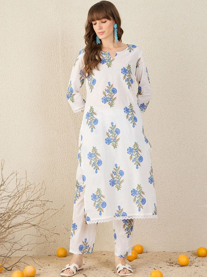 Women Floral Printed Cotton Kurta with Trousers