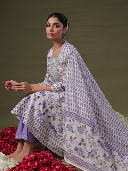 Dhiyona IE Women Floral Yoke Design Regular Sequinned Pure Cotton Kurta with Trousers & With Dupatta