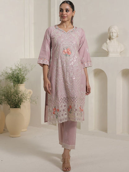 Women Floral Embroidered Regular Thread Work Pure Cotton Kurta with Trousers & With Dupatta