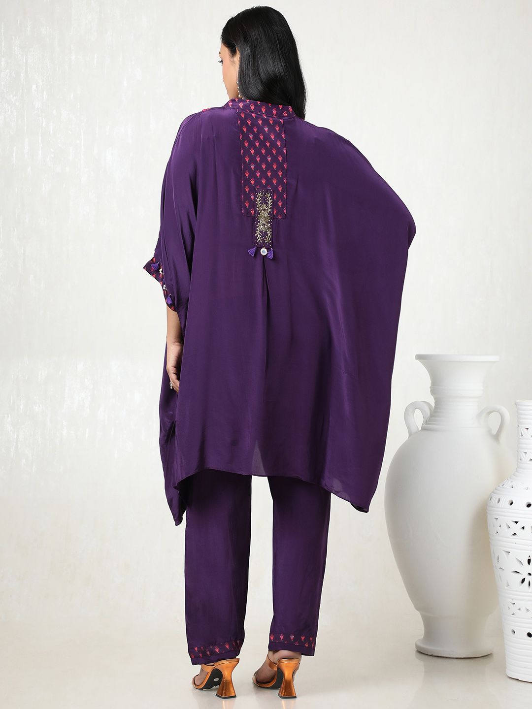 Dhiyona SO Women's Women Sequinned Silk Crepe Kurta with Trousers