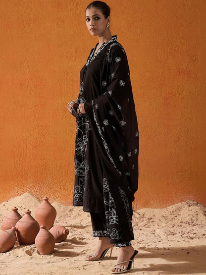 Women Ethnic Motifs Embroidered Regular Thread Work Pure Cotton Kurta with Trousers & With Dupatta