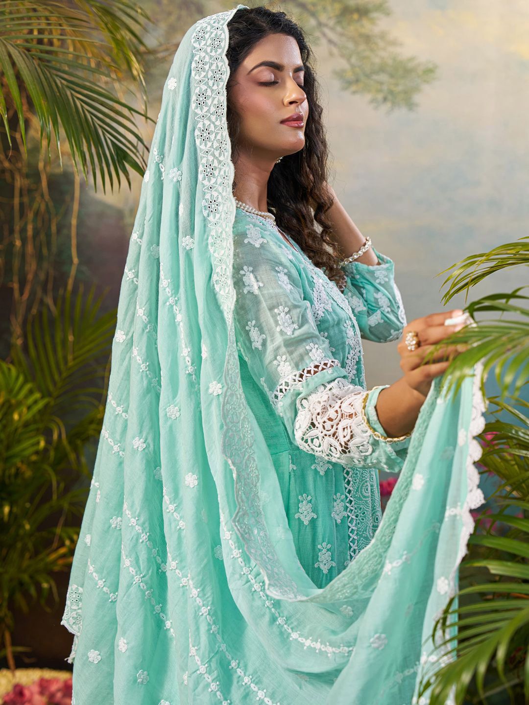 Women Floral Embroidered Cotton Kurta with Trousers & Dupatta