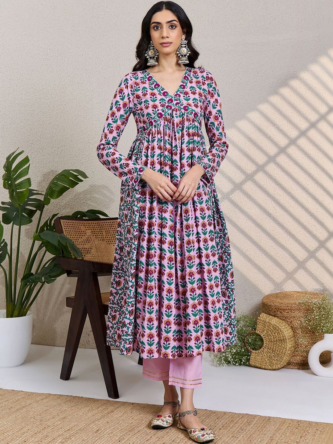 Women Floral Printed Panelled Pure Cotton Kurta with Trousers & With Dupatta