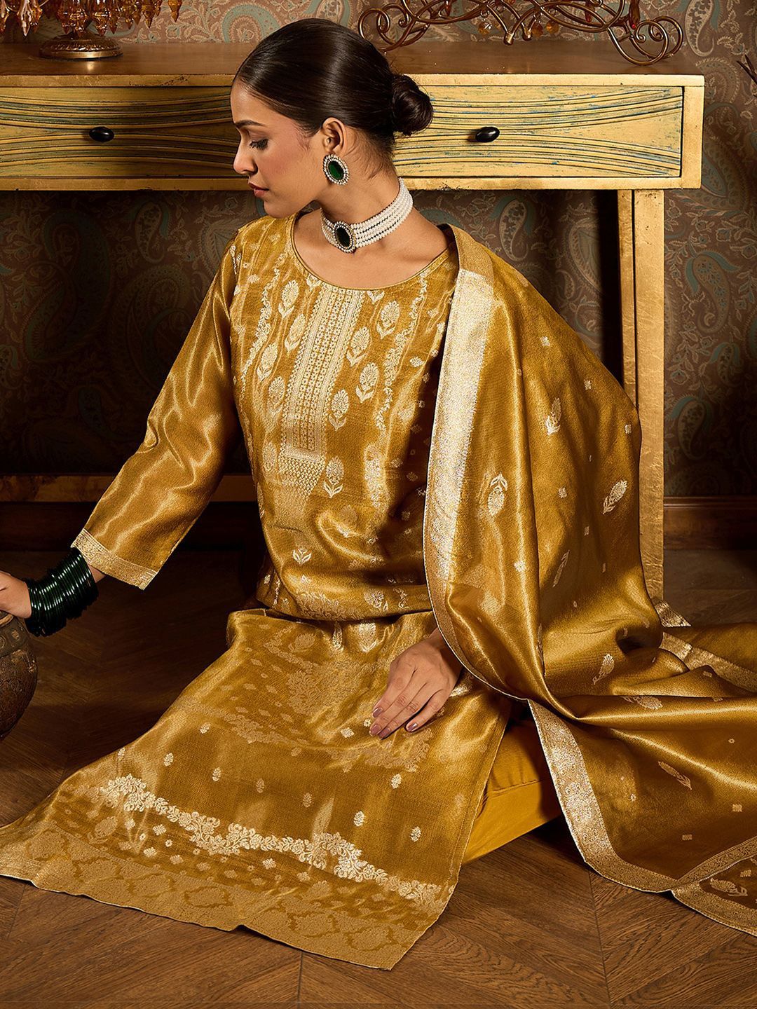 Ethnic Motifs Woven Design Zari Straight Kurta With Trousers & Dupatta