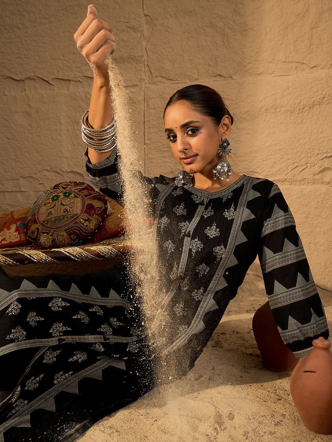 Ethnic Motifs Printed Pure Cotton Straight Kurta With Trousers