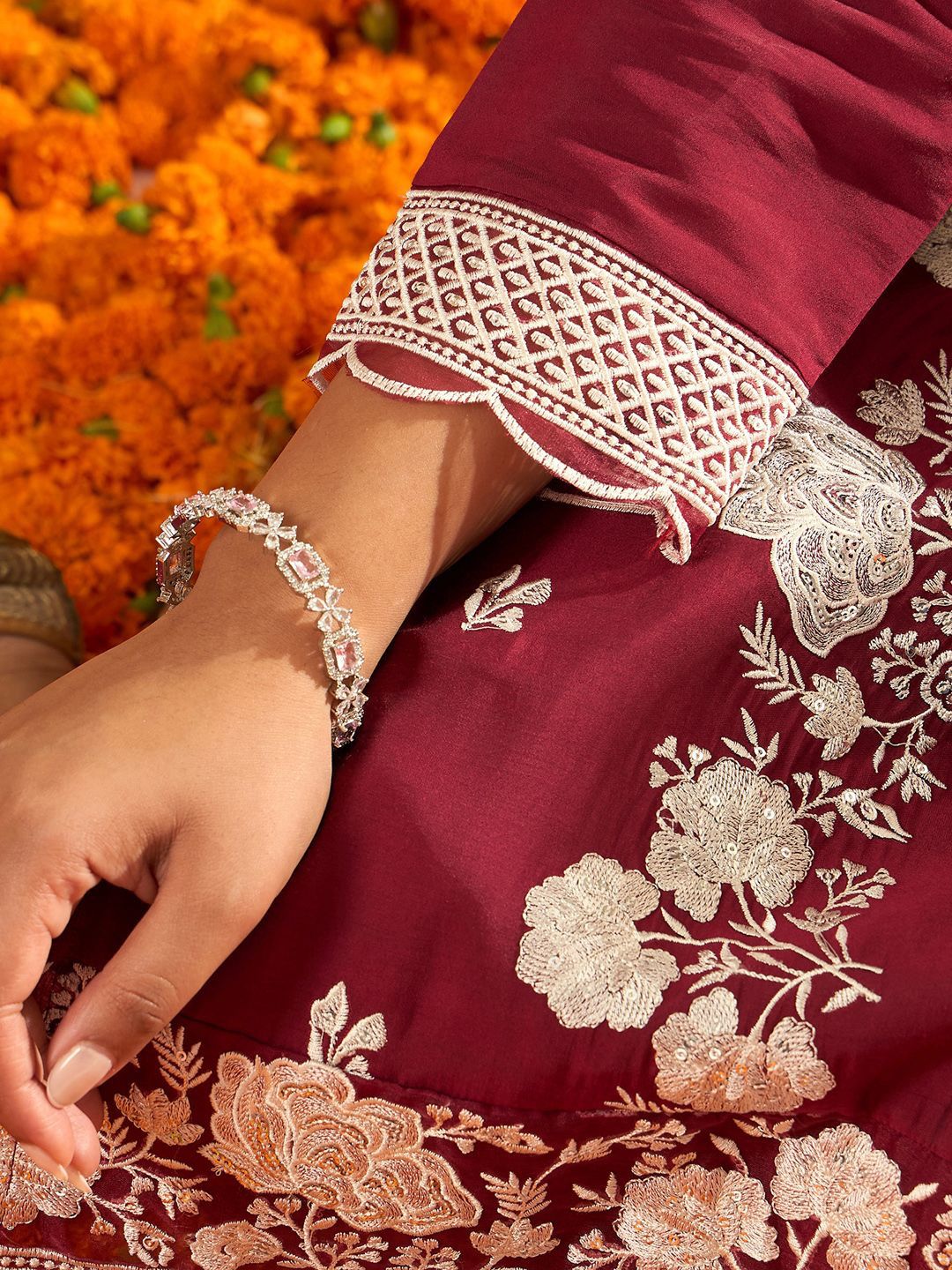 Floral Embroidered Straight Thread Work Kurta with Trousers & Dupatta