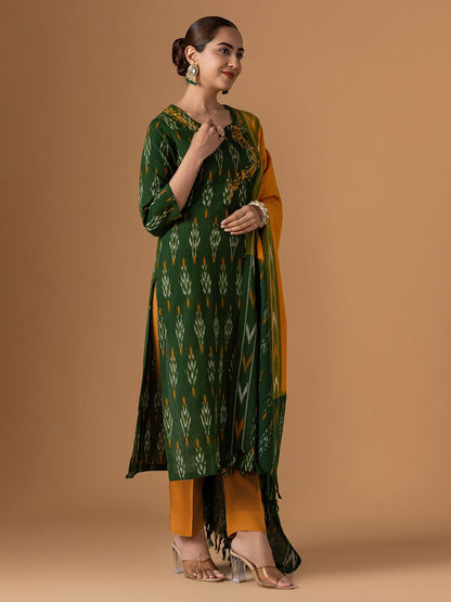Dhiyona WP Ethnic Motifs Printed Thread Work Pure Cotton Kurta With Trouser & Dupatta