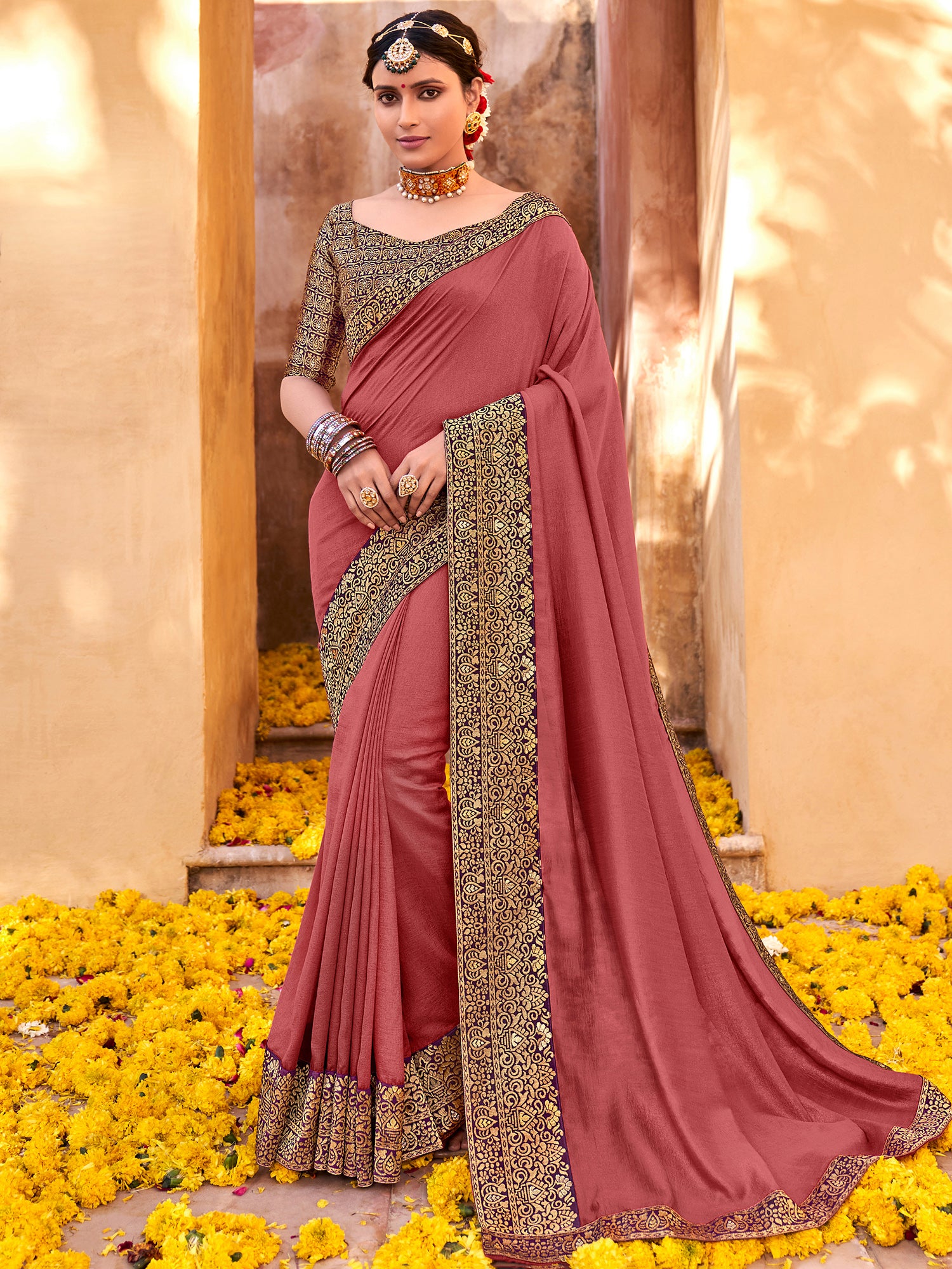 Women's Vichitra Silk mauve Embellished Designer Saree With Blouse Piece