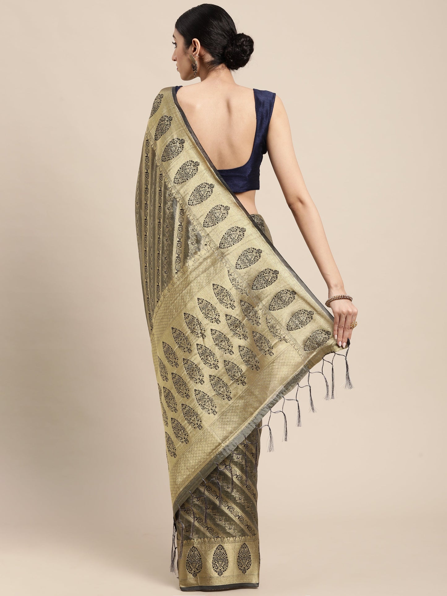 Dhiyona GR Women's Natasha Neutral Grey Organza Saree