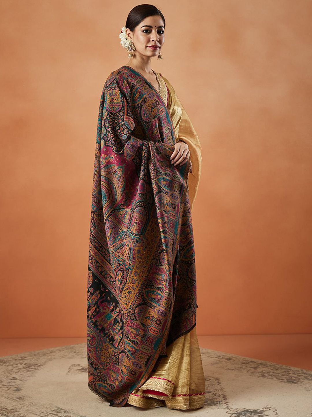 Dhiyona PA Shahi Mehfil Kaani Floral Woven Design Shawl